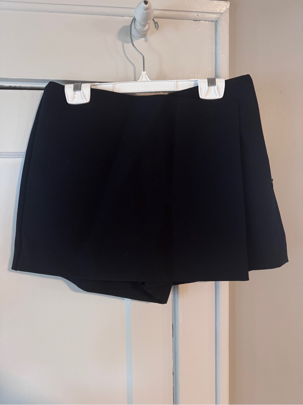 Zara Black skort